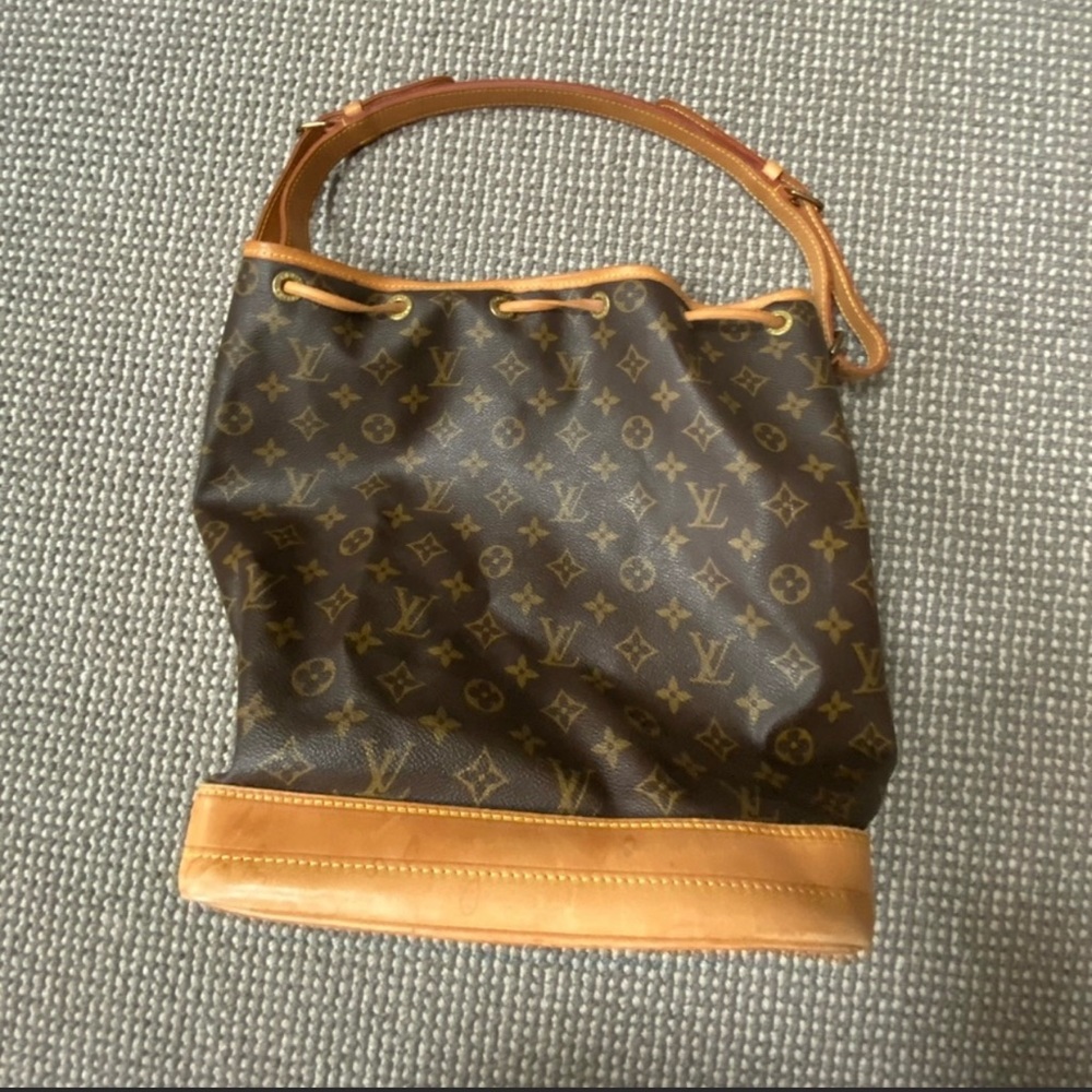 Louis Vuitton monogram bucket Noe GM